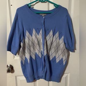blue elbow length sweater
